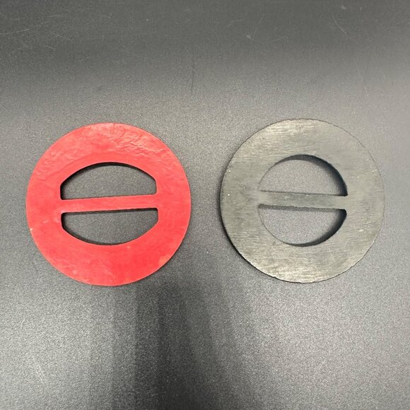 Vintage Scarf Slides Belt Buckles Red Plastic Black Bakelite Leaf Geometric - Picture 3 of 8